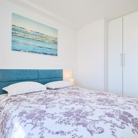 Stiga 4 - New 2 Bedroom Apartment Babino Polje Eksteriør bilde